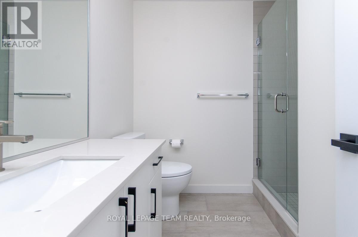88 Hamilton Avenue N, Ottawa, Ontario  K1Y 1B9 - Photo 11 - X12447798