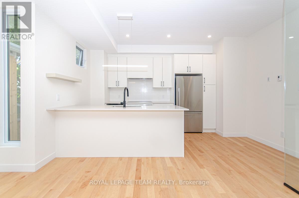 88 Hamilton Avenue N, Ottawa, Ontario  K1Y 1B9 - Photo 16 - X12447798