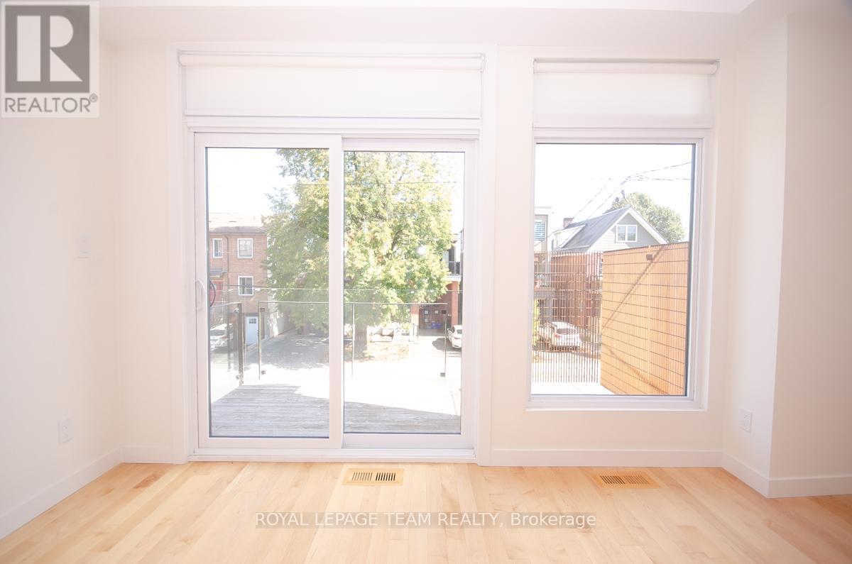 88 Hamilton Avenue N, Ottawa, Ontario  K1Y 1B9 - Photo 22 - X12447798