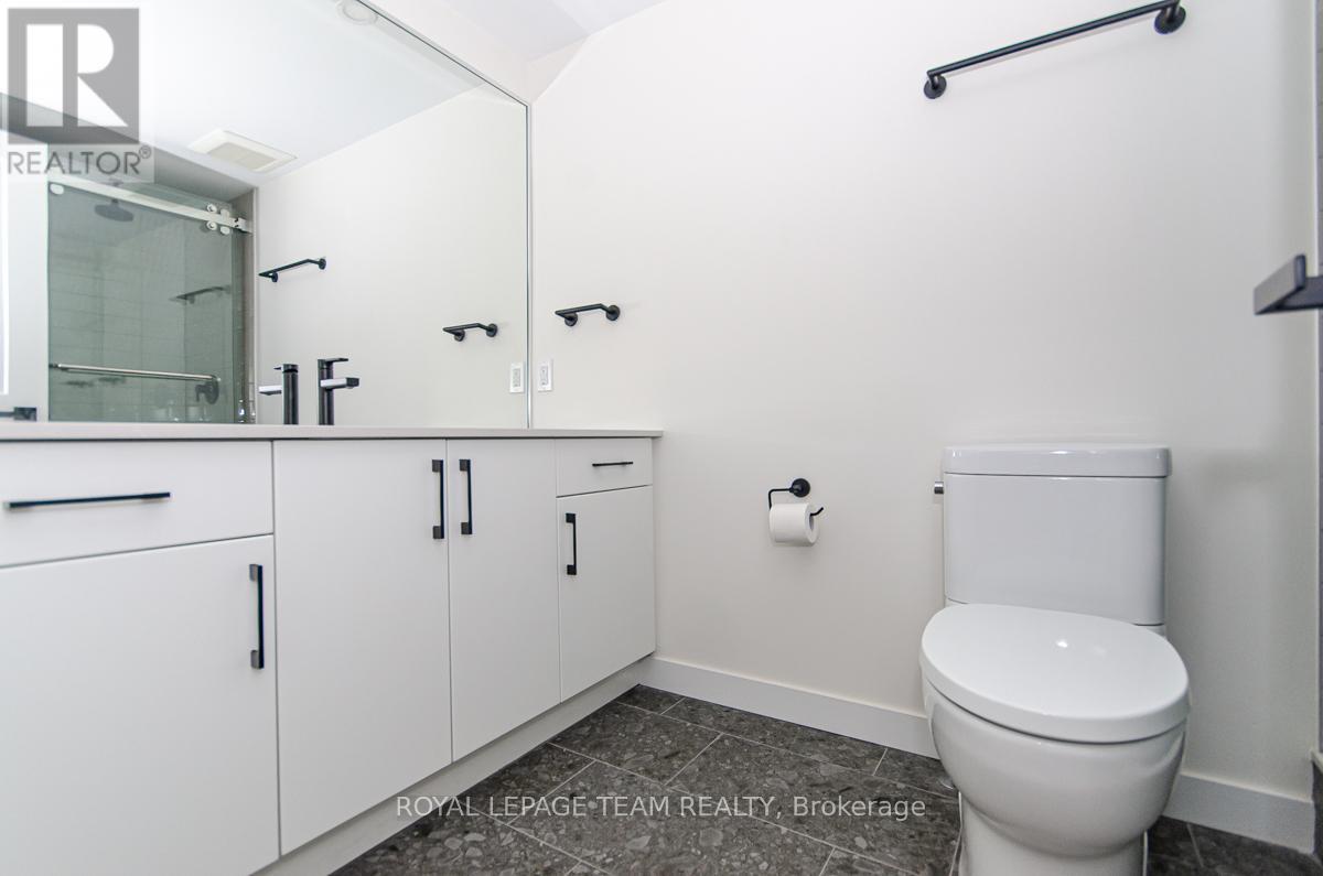 88 Hamilton Avenue N, Ottawa, Ontario  K1Y 1B9 - Photo 30 - X12447798