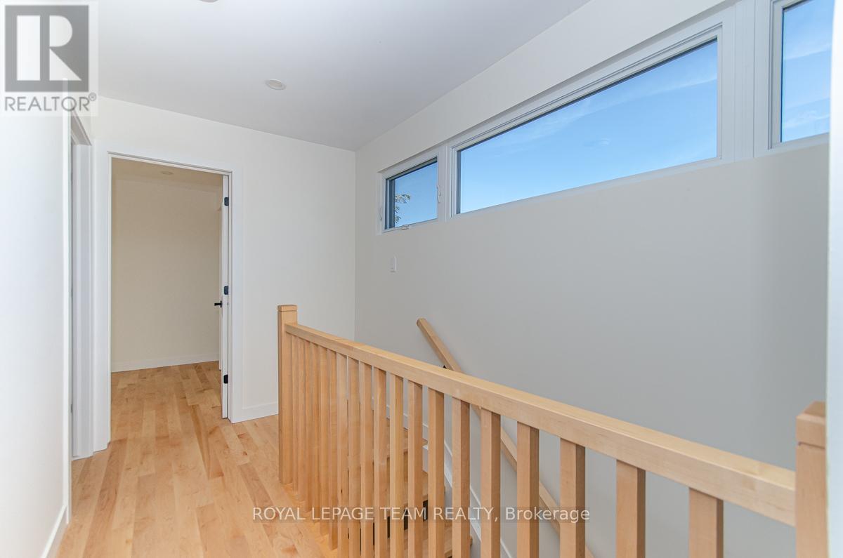 88 Hamilton Avenue N, Ottawa, Ontario  K1Y 1B9 - Photo 32 - X12447798