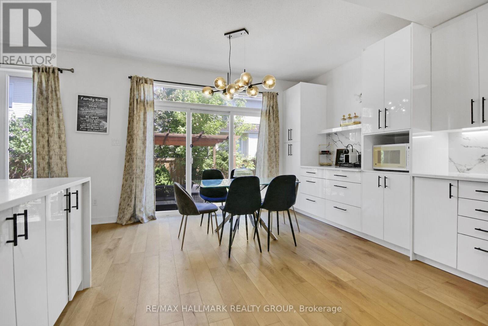 206 Annapolis Circle, Ottawa, Ontario  K1V 1Y9 - Photo 16 - X12447816
