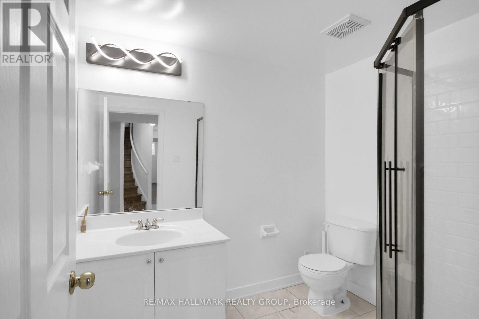 206 Annapolis Circle, Ottawa, Ontario  K1V 1Y9 - Photo 47 - X12447816