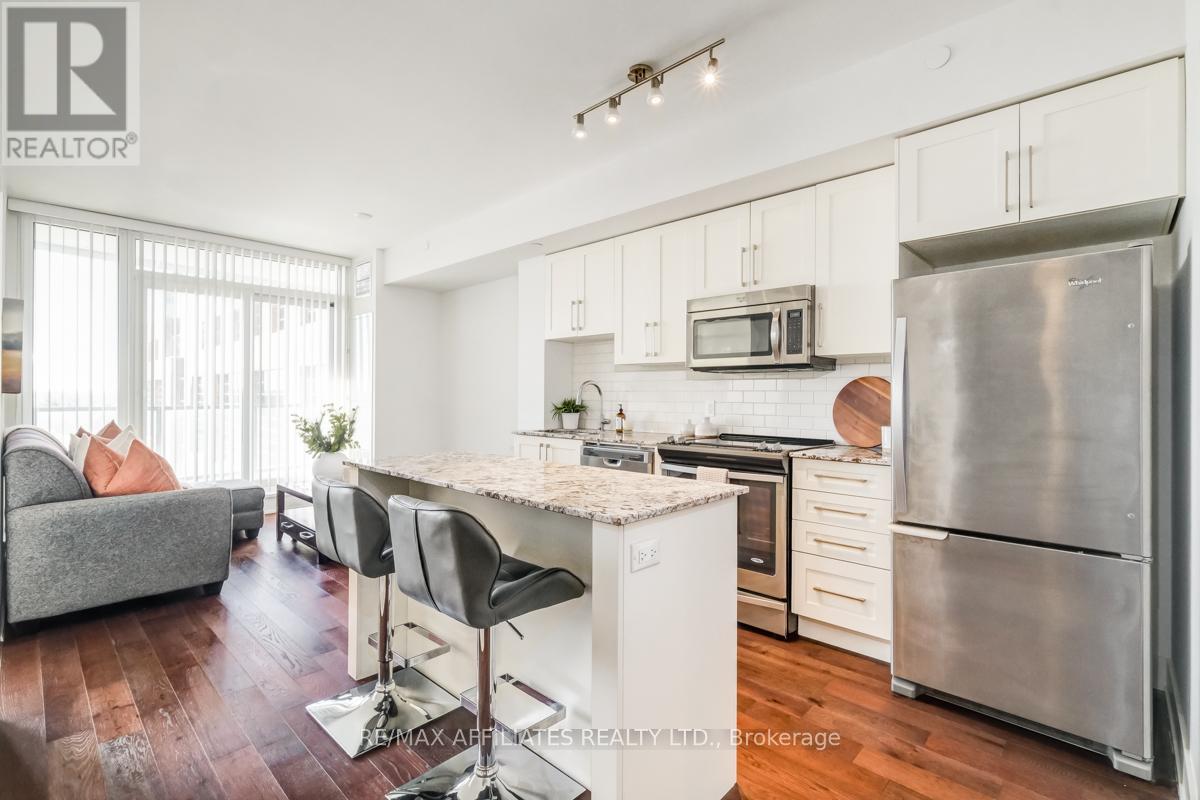 701 - 485 Richmond Road, Ottawa, Ontario  K2A 3W9 - Photo 10 - X12447876