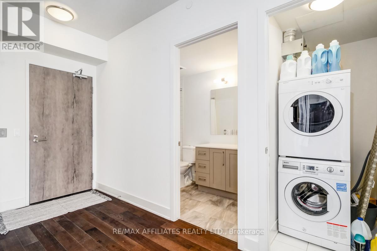 701 - 485 Richmond Road, Ottawa, Ontario  K2A 3W9 - Photo 5 - X12447876