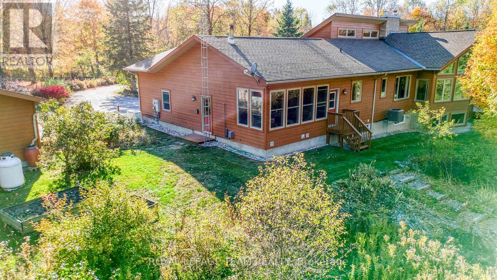 1648 Ramsay Con 3a Road, Mississippi Mills, Ontario  K0A 1A0 - Photo 35 - X12447879