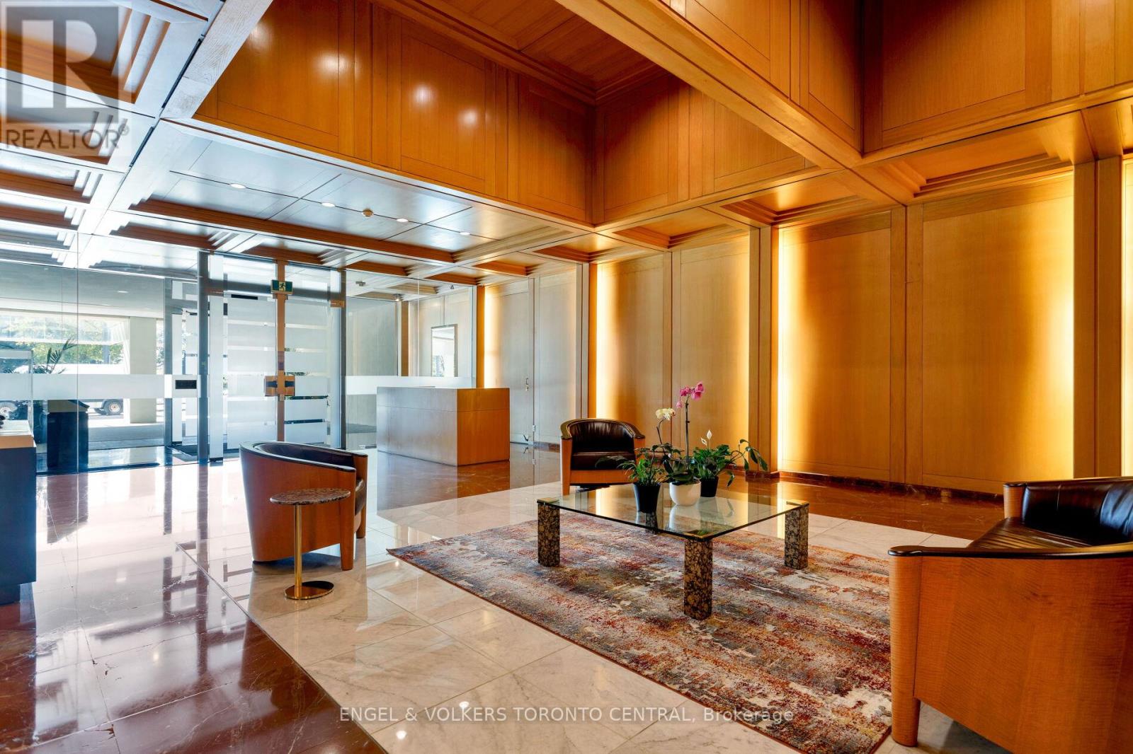 803e - 460 Queens Quay Way W, Toronto, Ontario  M5V 2Y5 - Photo 4 - C12447719