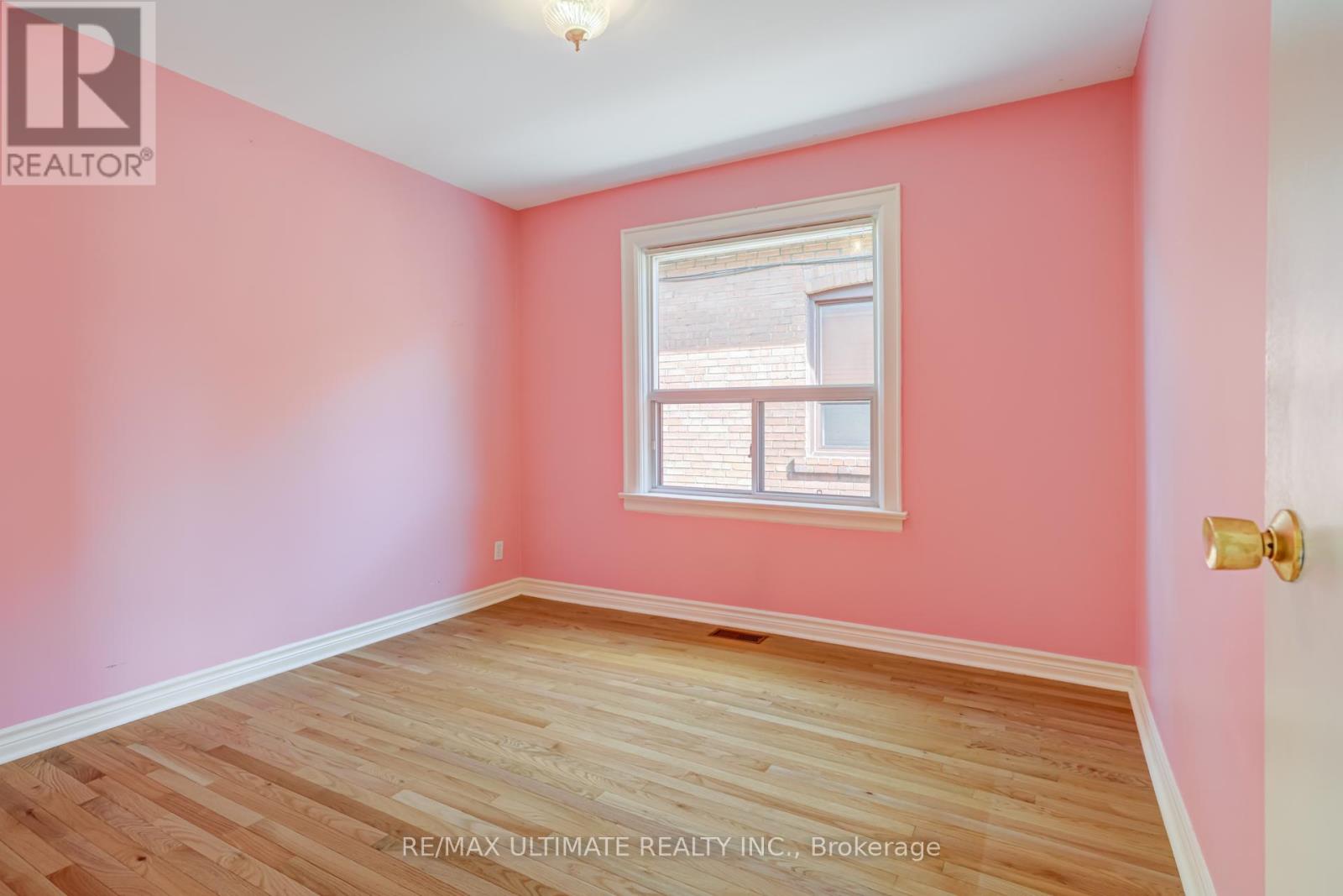75 Amherst Avenue, Toronto (Oakwood Village), Ontario  M6E 1Z5 - Photo 13 - C12447739