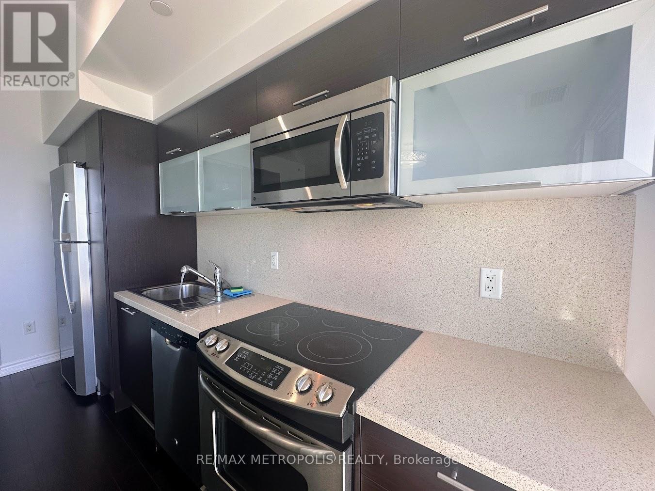 3911 - 386 Yonge Street, Toronto, Ontario  M5B 0A5 - Photo 13 - C12447757