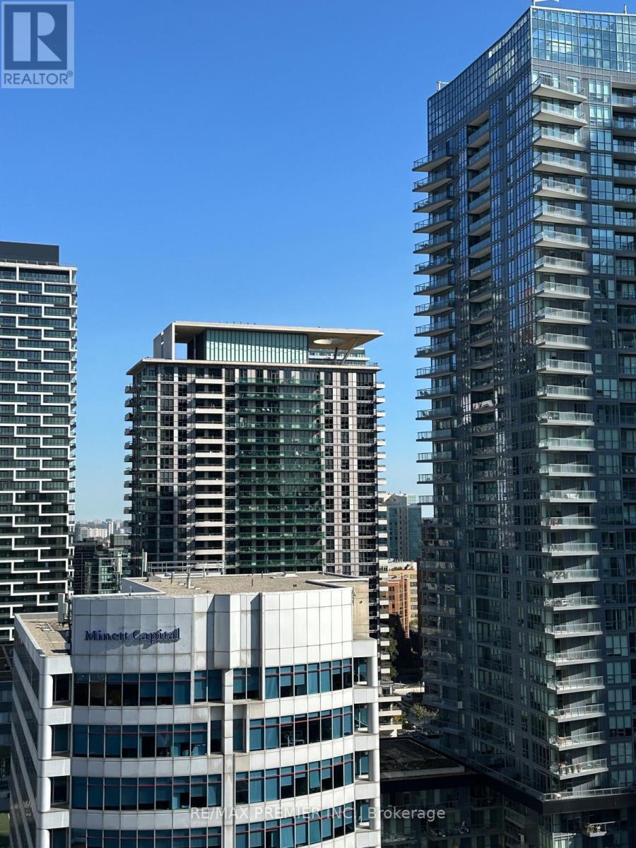 1403 - 33 Helendale Avenue, Toronto, Ontario  M4R 0A4 - Photo 12 - C12447769