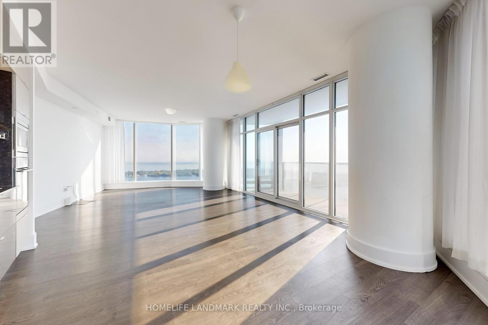 5510 - 10 York Street, Toronto, Ontario  M5J 0E1 - Photo 15 - C12447779