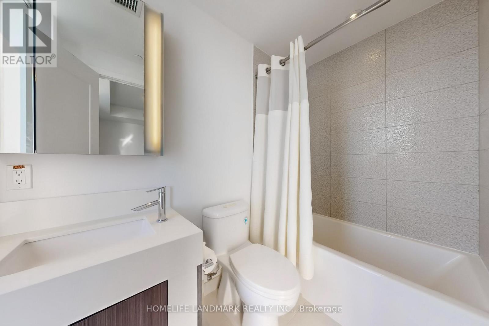 5510 - 10 York Street, Toronto, Ontario  M5J 0E1 - Photo 22 - C12447779