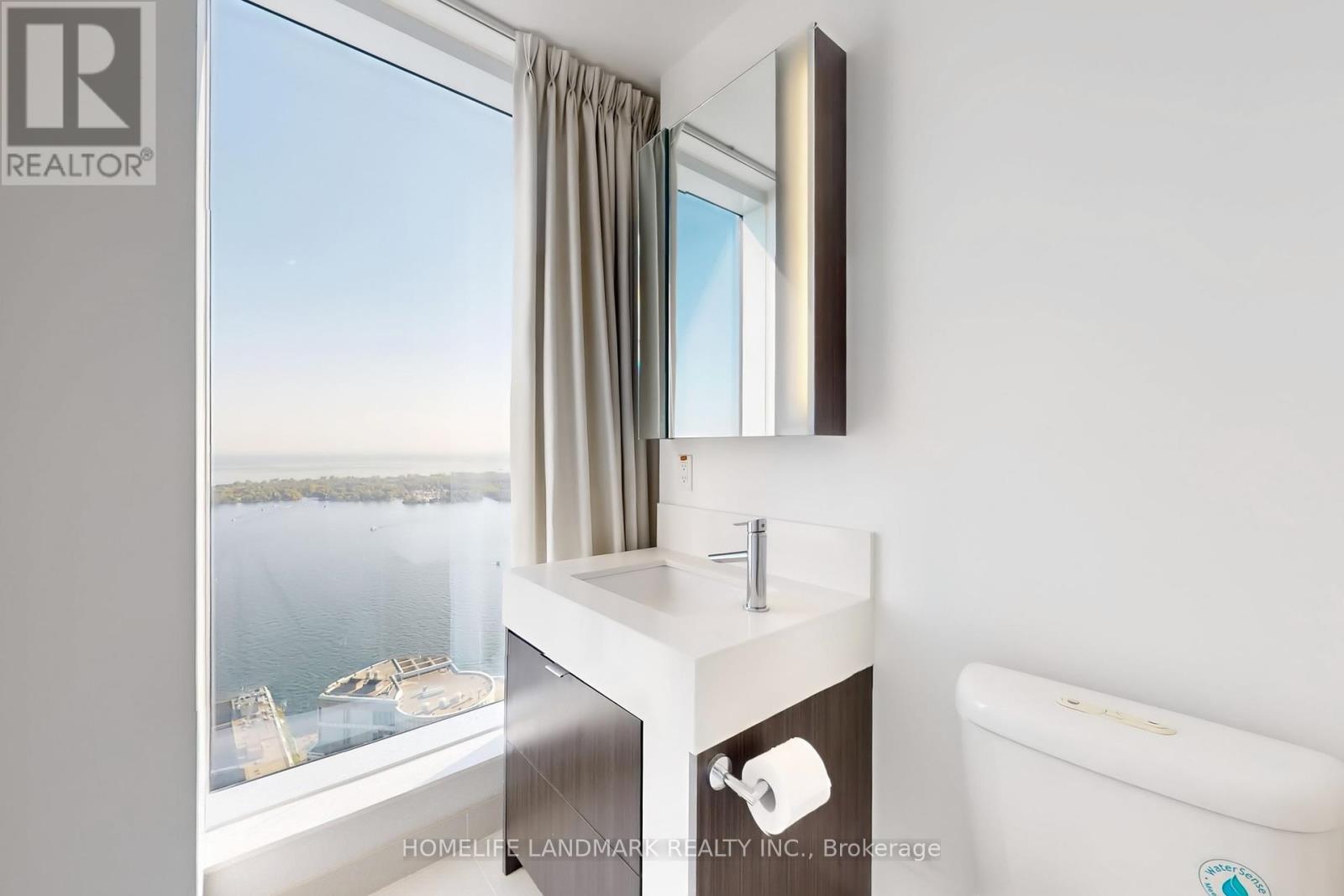 5510 - 10 York Street, Toronto, Ontario  M5J 0E1 - Photo 23 - C12447779