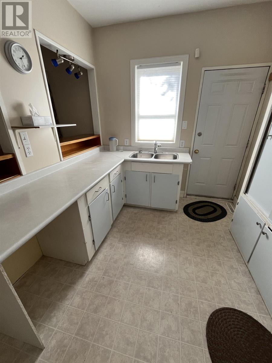 318 Dease St, Thunder Bay, Ontario  P7C 2H8 - Photo 7 - TB253155