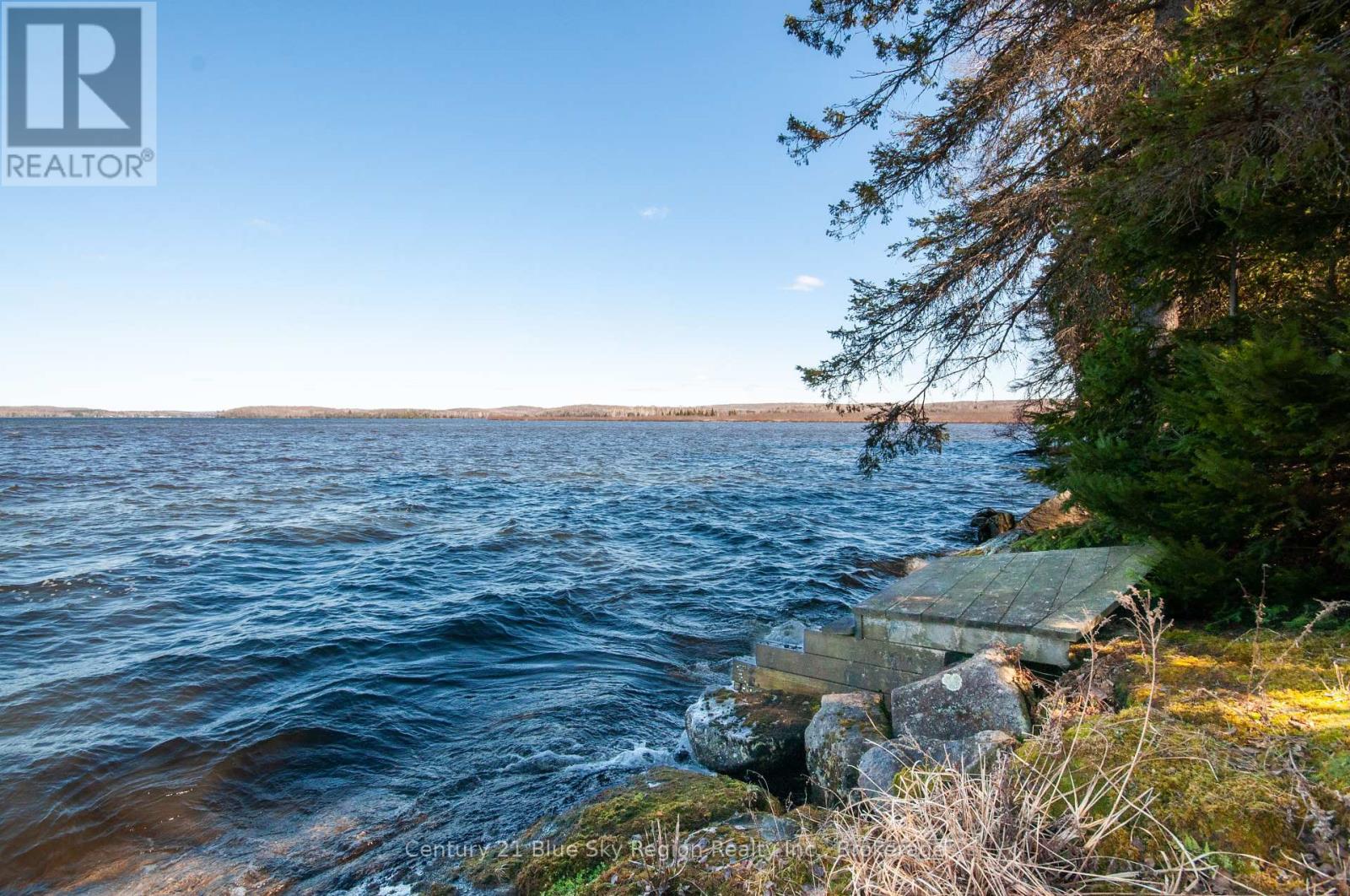 1061 South Shore Road, East Ferris, Ontario  P0H 1B0 - Photo 13 - X12447821