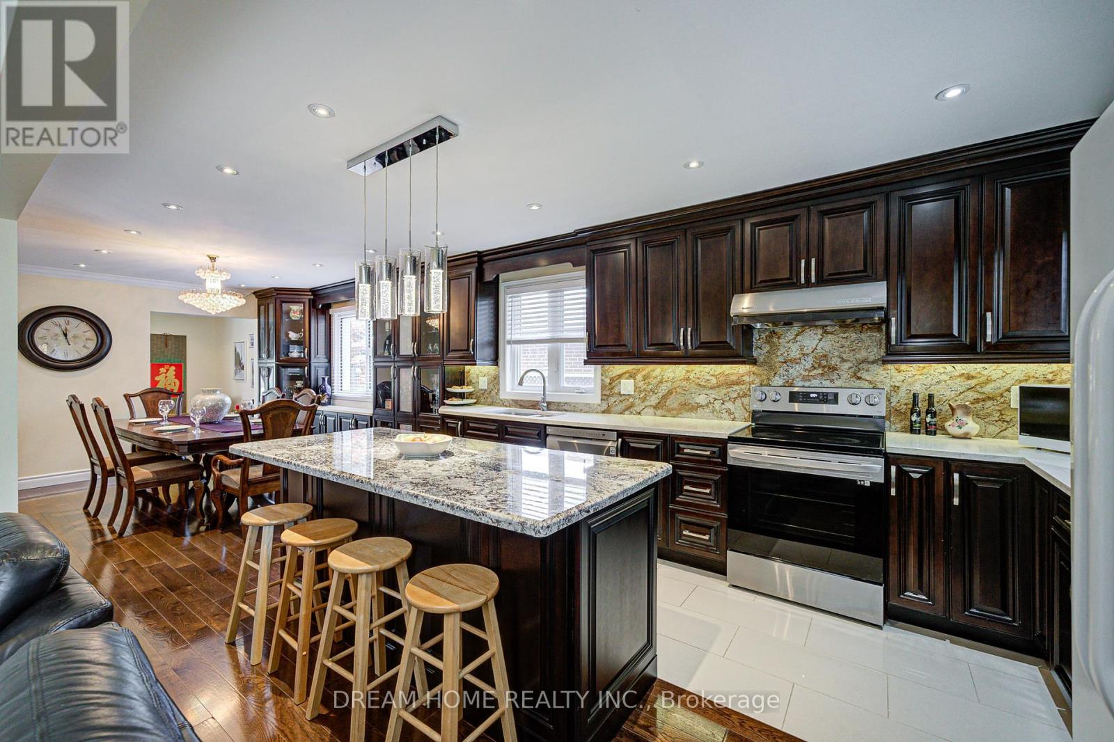811 Huntingwood Drive, Toronto (Tam O'shanter-Sullivan), Ontario  M1T 2L8 - Photo 11 - E12447746