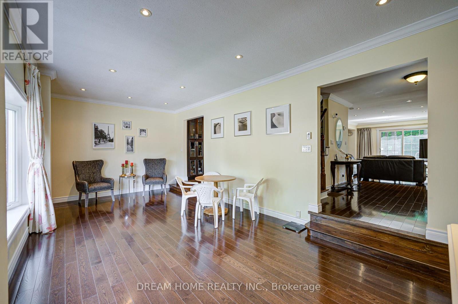 811 Huntingwood Drive, Toronto (Tam O'shanter-Sullivan), Ontario  M1T 2L8 - Photo 20 - E12447746