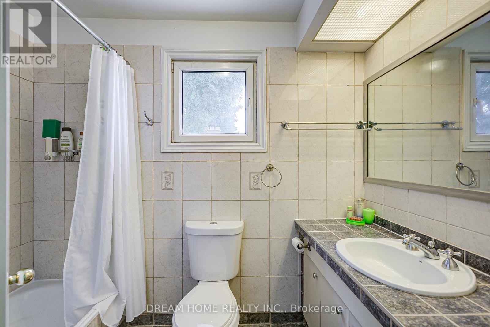811 Huntingwood Drive, Toronto (Tam O'shanter-Sullivan), Ontario  M1T 2L8 - Photo 23 - E12447746