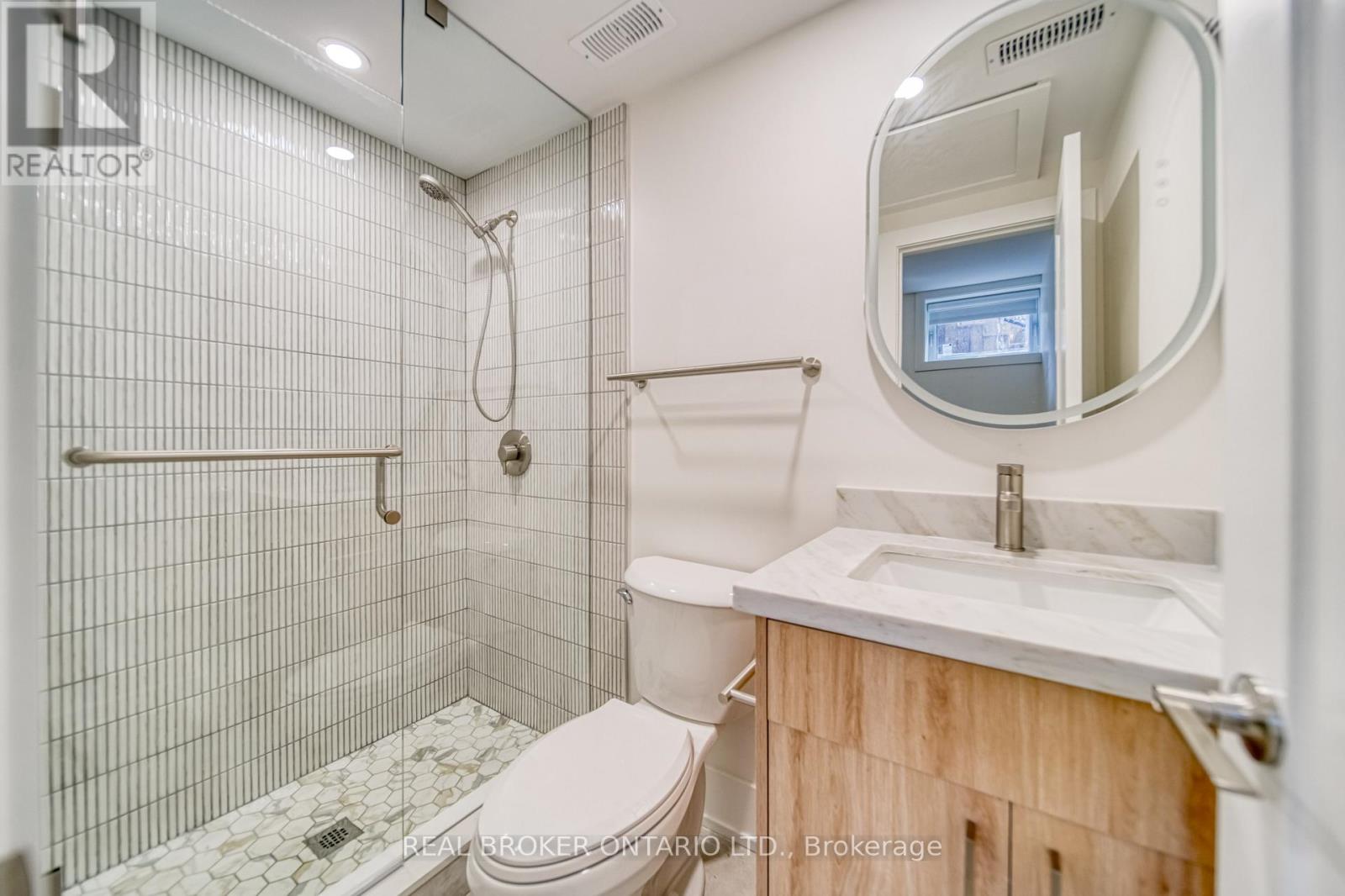 Unit B - 72 Jones Avenue, Toronto, Ontario  M4M 2Z8 - Photo 7 - E12447762