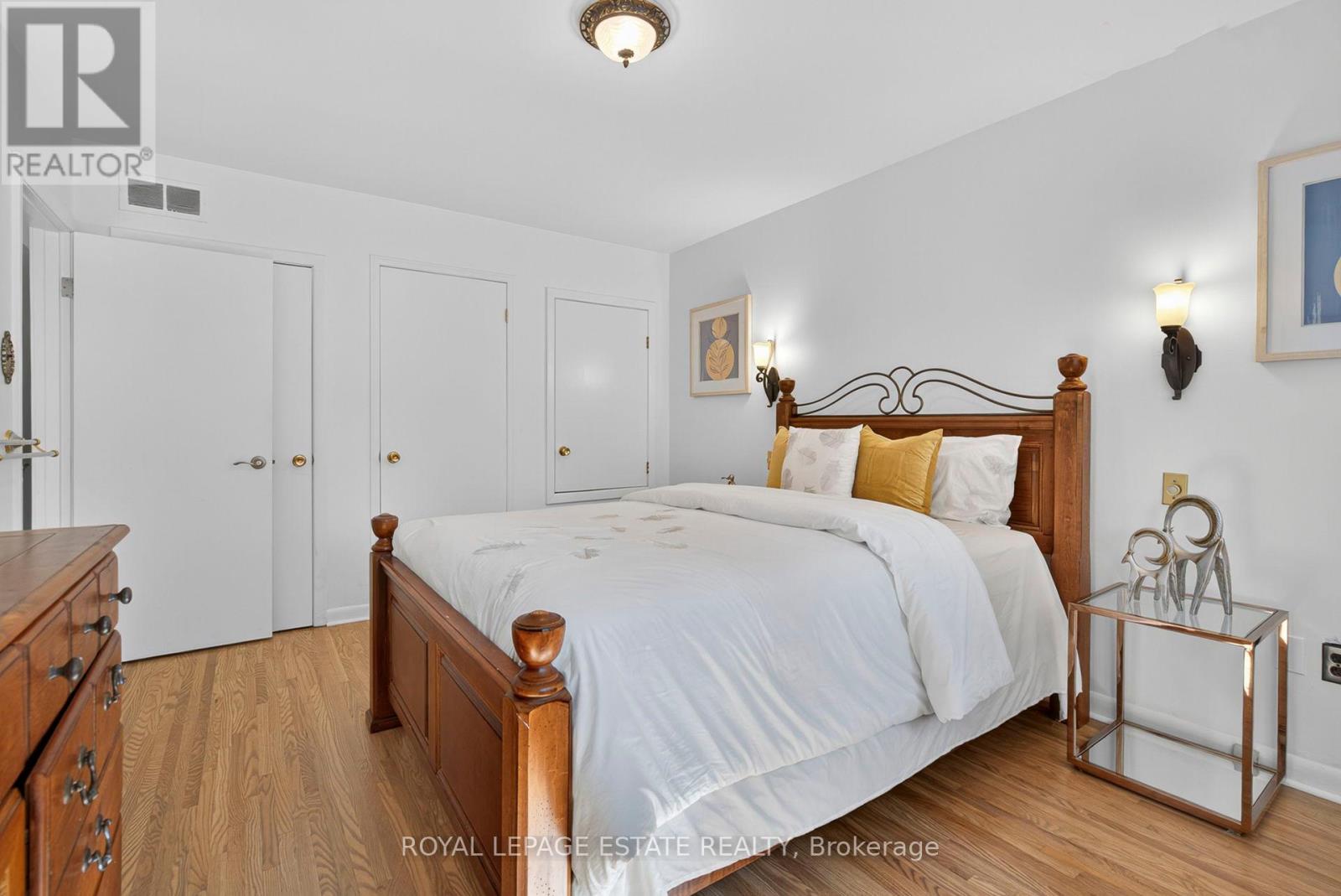 166 Kenvale Court, Richmond Hill, Ontario  L4C 4S9 - Photo 17 - N12447730