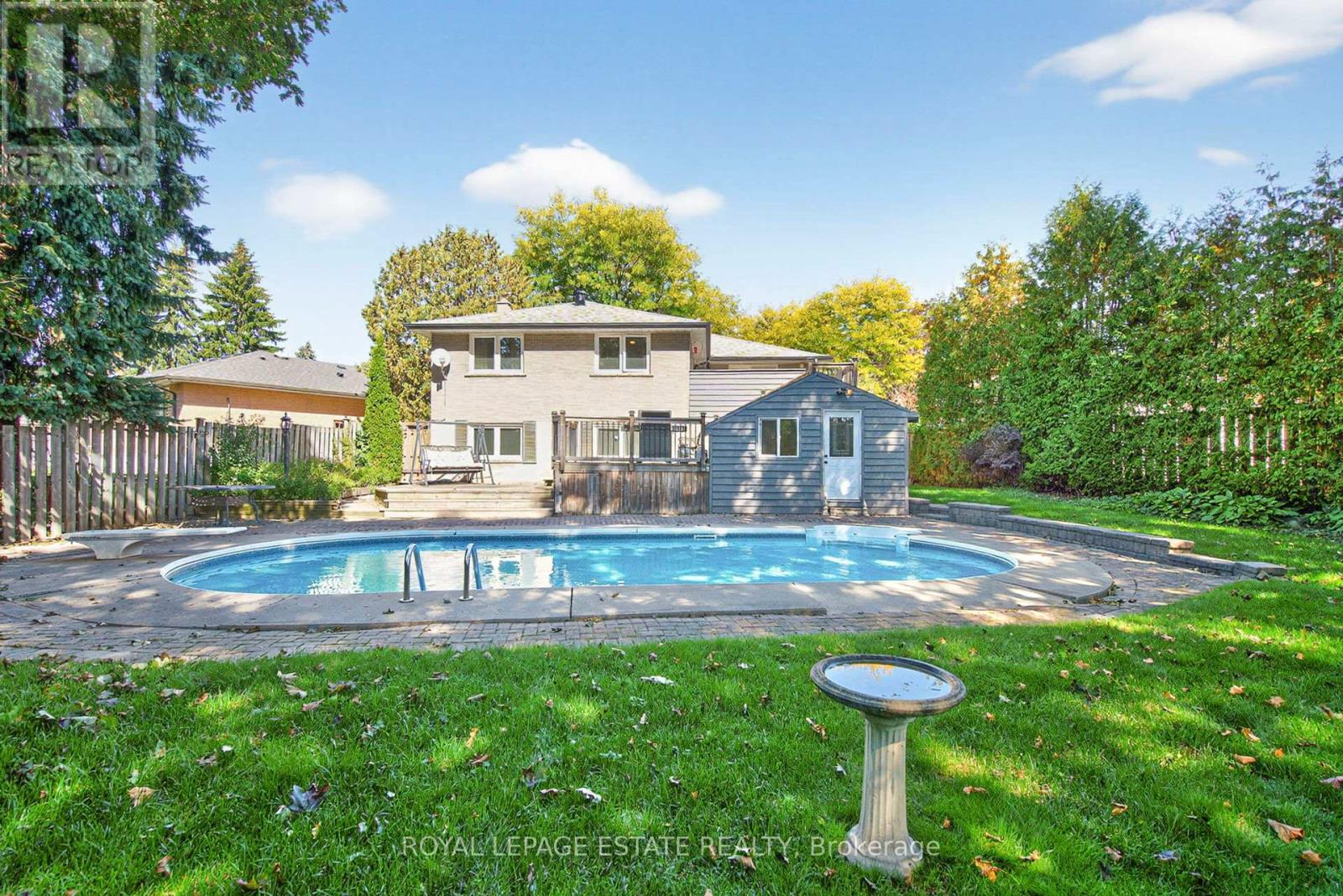 166 Kenvale Court, Richmond Hill, Ontario  L4C 4S9 - Photo 27 - N12447730