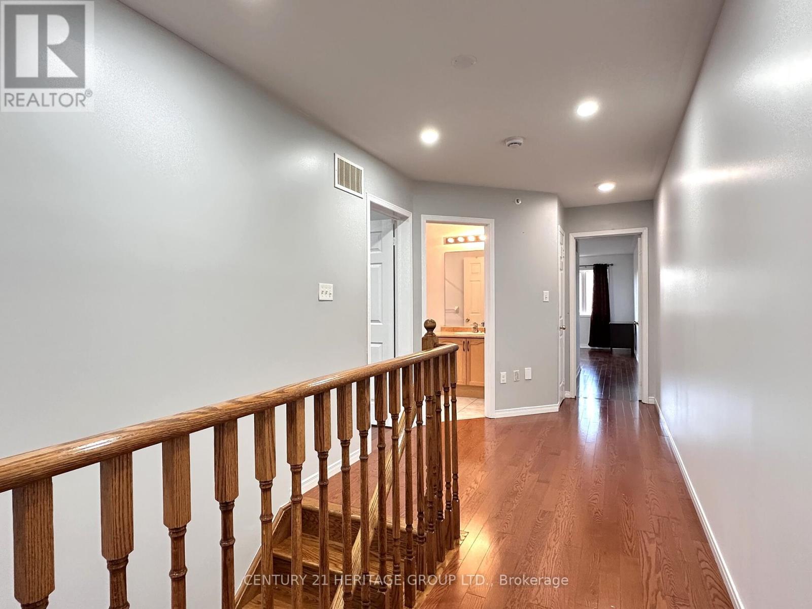 28 Voysey Way, Markham, Ontario  L3S 0B4 - Photo 17 - N12447732