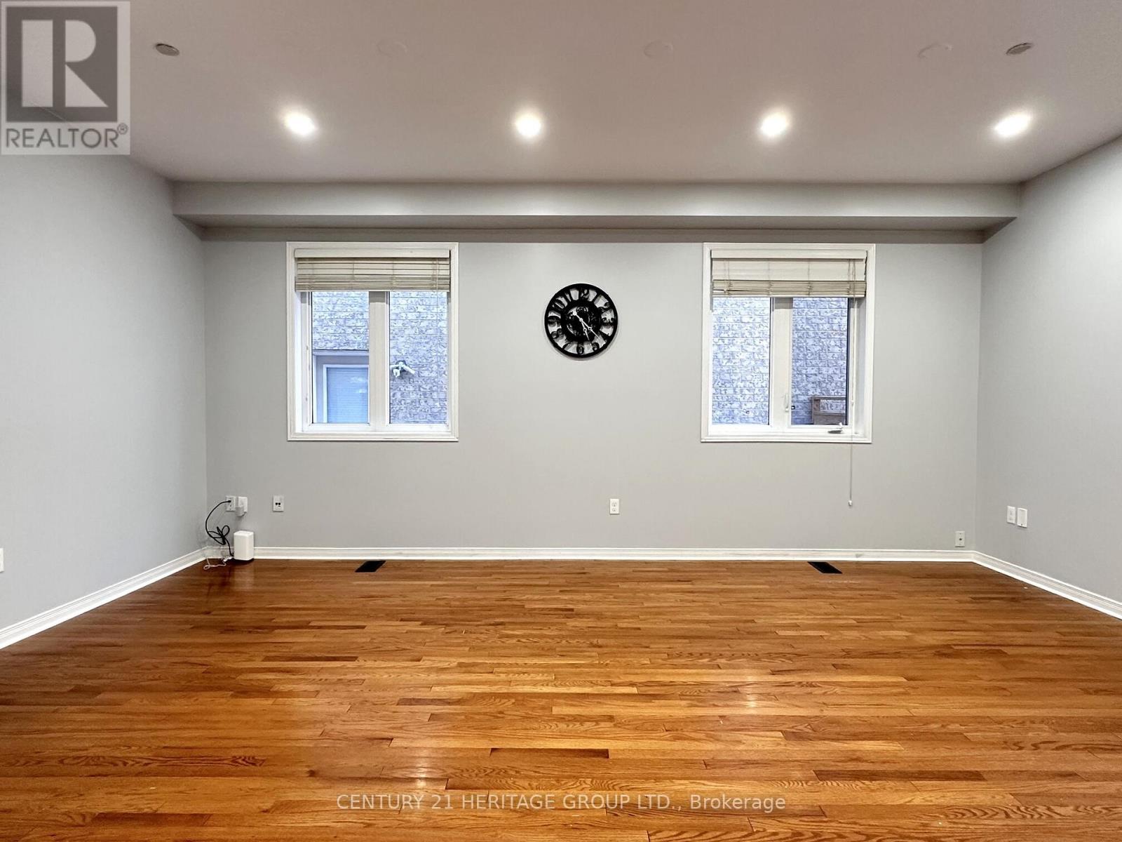 28 Voysey Way, Markham, Ontario  L3S 0B4 - Photo 6 - N12447732
