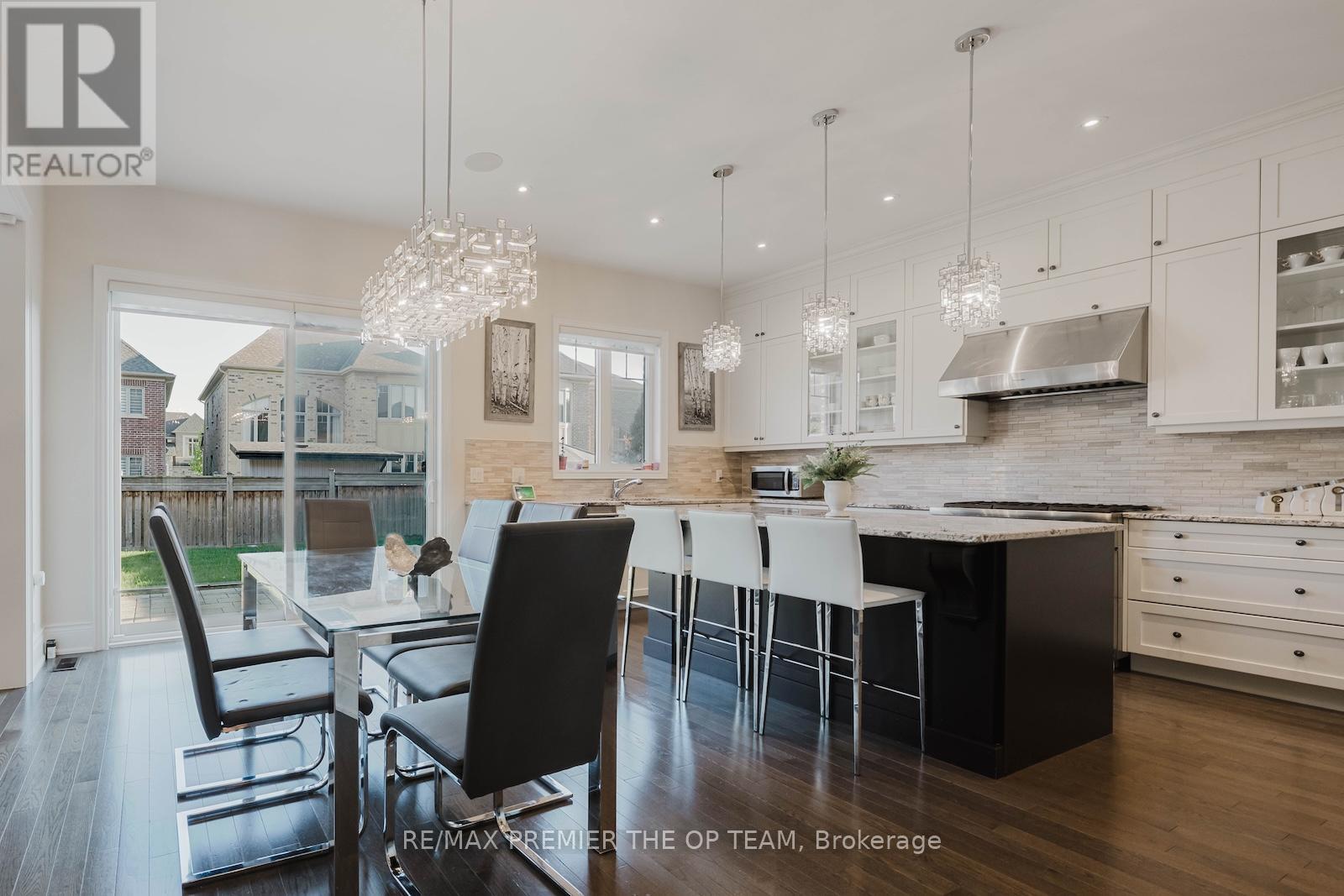 70 Torgan Trail, Vaughan (Kleinburg), Ontario  L4H 3X6 - Photo 18 - N12447741