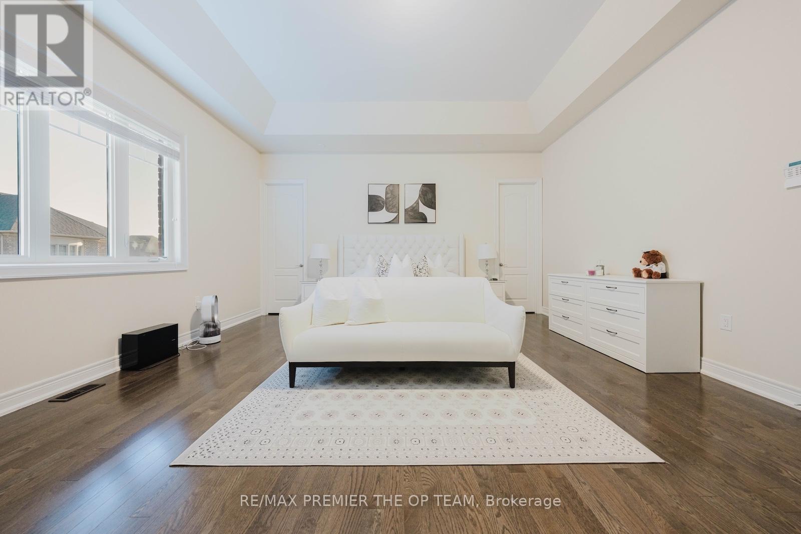 70 Torgan Trail, Vaughan (Kleinburg), Ontario  L4H 3X6 - Photo 28 - N12447741
