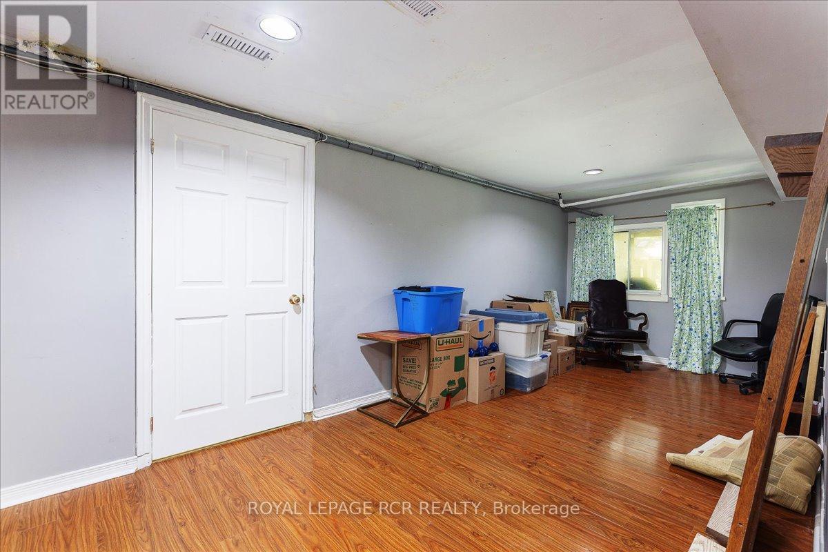 55 Valley Mills Road, East Gwillimbury (Mt Albert), Ontario  L0G 1M0 - Photo 34 - N12447773