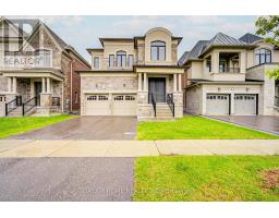 113 BOTELHO CIRCLE, Aurora, Ontario