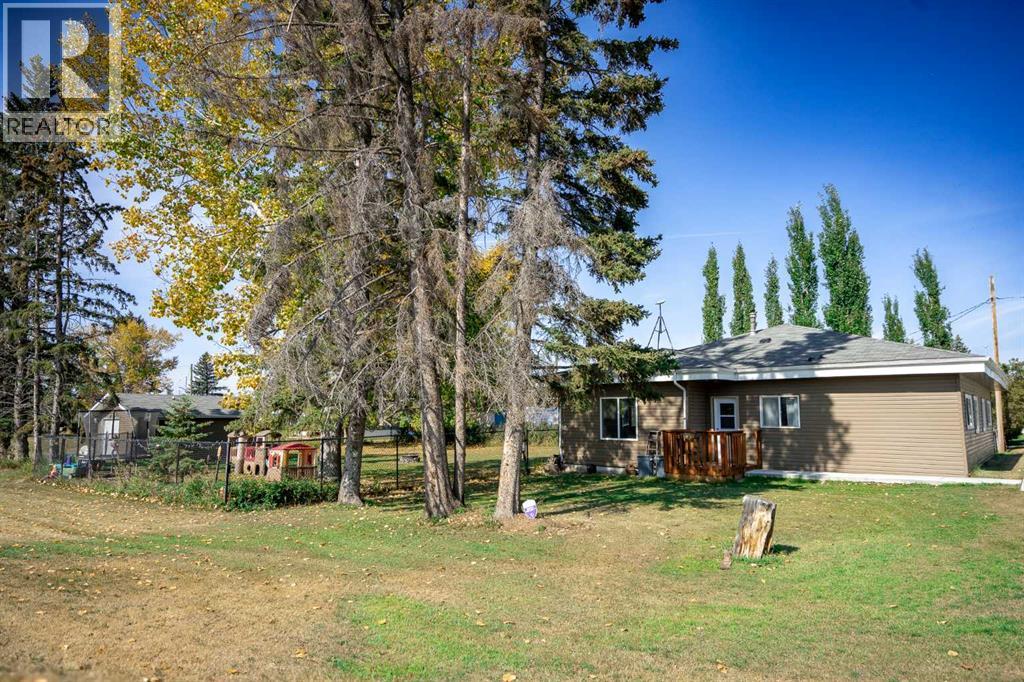 606 Condor Rd, Condor, Alberta  T0M 0P0 - Photo 4 - A2258849