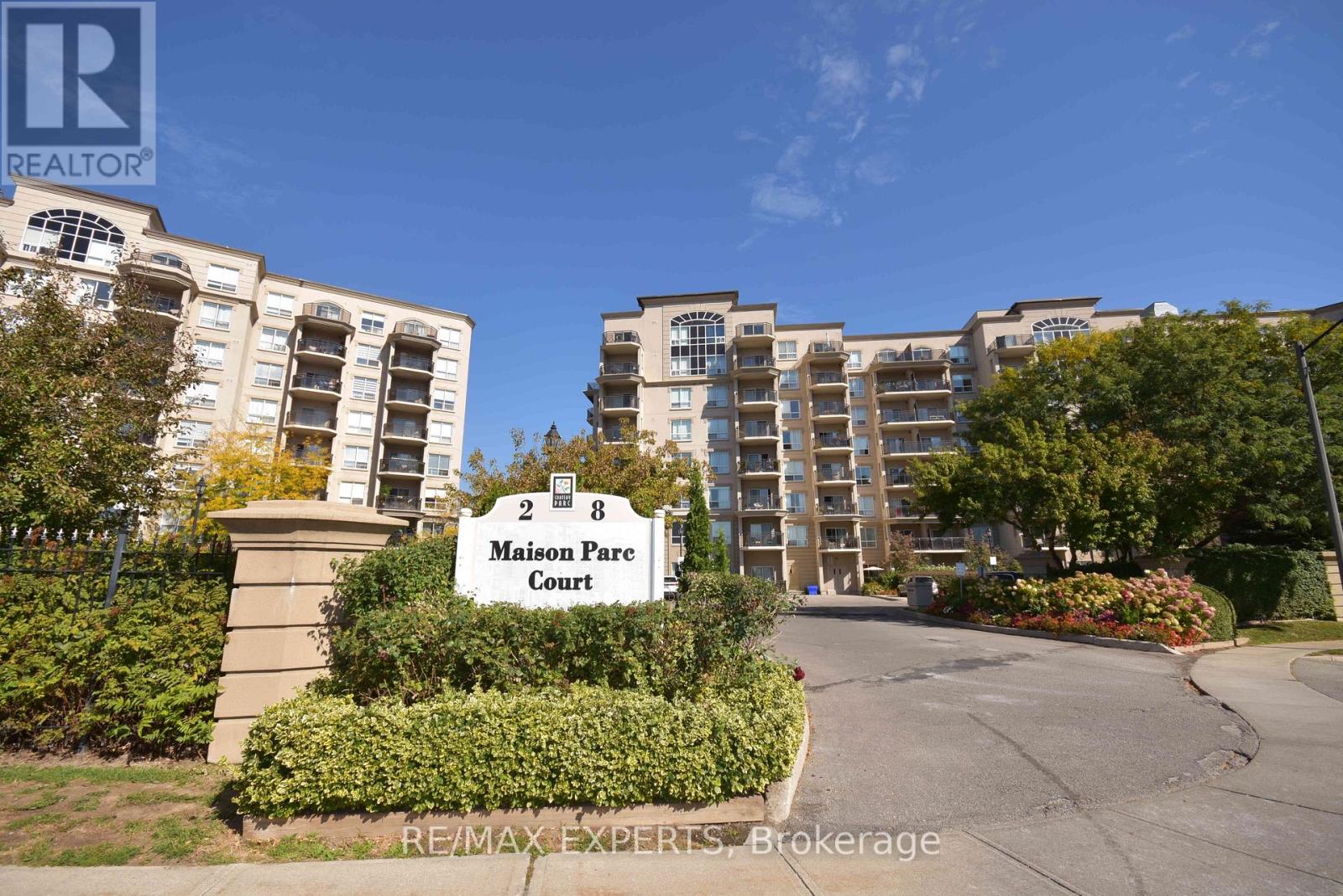 2 MAISON PARC COURT, Vaughan, Ontario