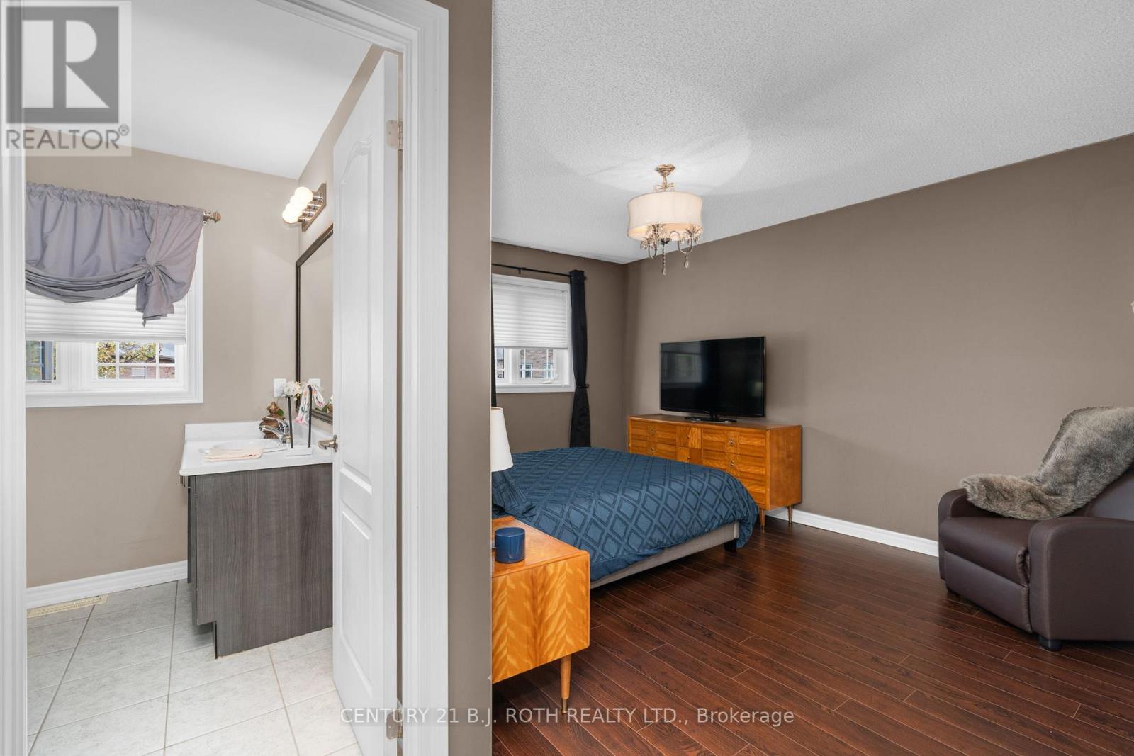 221 Harvie Road, Barrie (Holly), Ontario  L4N 9P8 - Photo 23 - S12447749