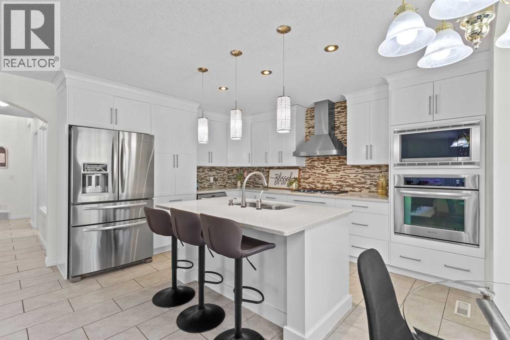 338 Panamount Drive Nw, Calgary, Alberta  T3K 5M1 - Photo 15 - A2244153