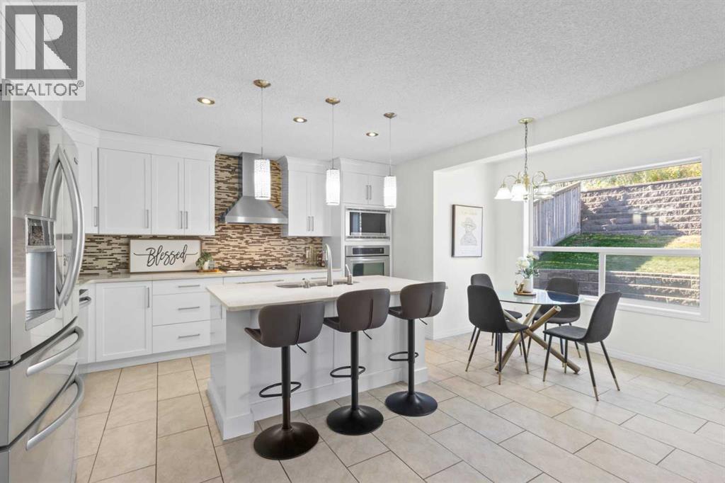 338 Panamount Drive Nw, Calgary, Alberta  T3K 5M1 - Photo 13 - A2244153