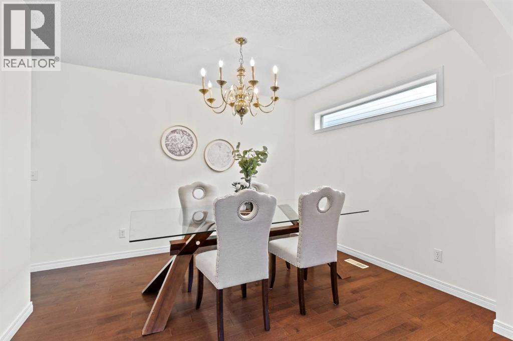 338 Panamount Drive Nw, Calgary, Alberta  T3K 5M1 - Photo 9 - A2244153
