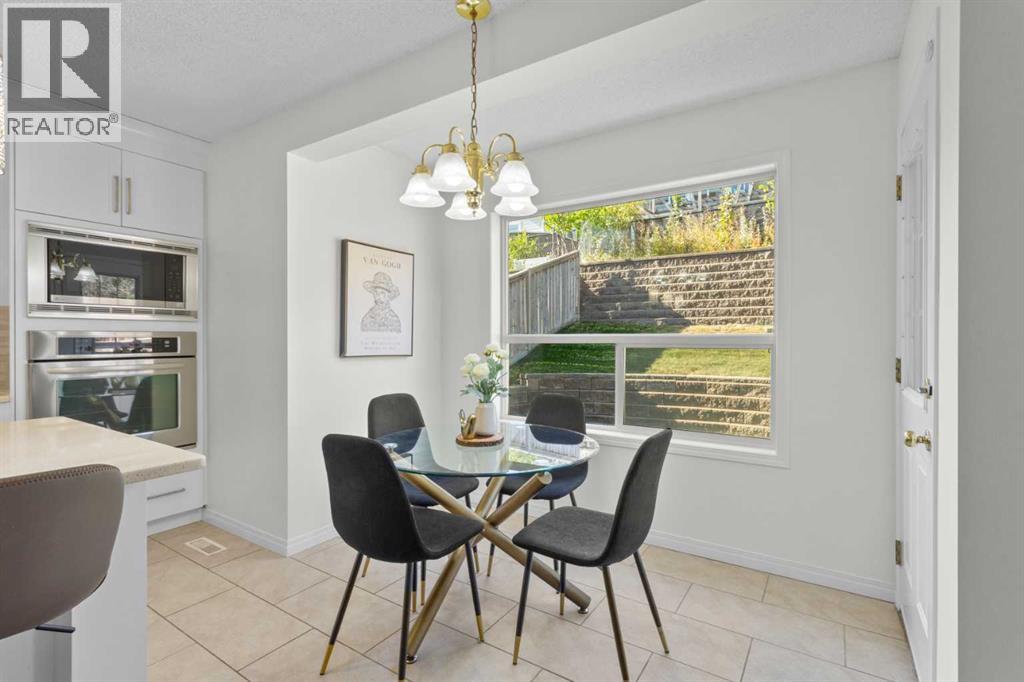338 Panamount Drive Nw, Calgary, Alberta  T3K 5M1 - Photo 19 - A2244153
