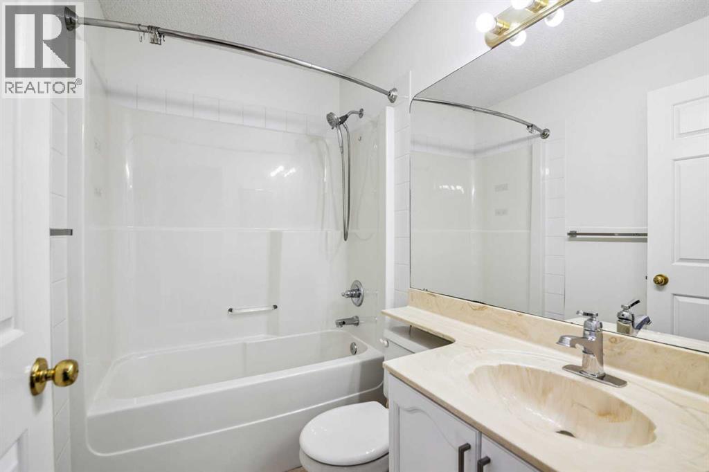 338 Panamount Drive Nw, Calgary, Alberta  T3K 5M1 - Photo 31 - A2244153