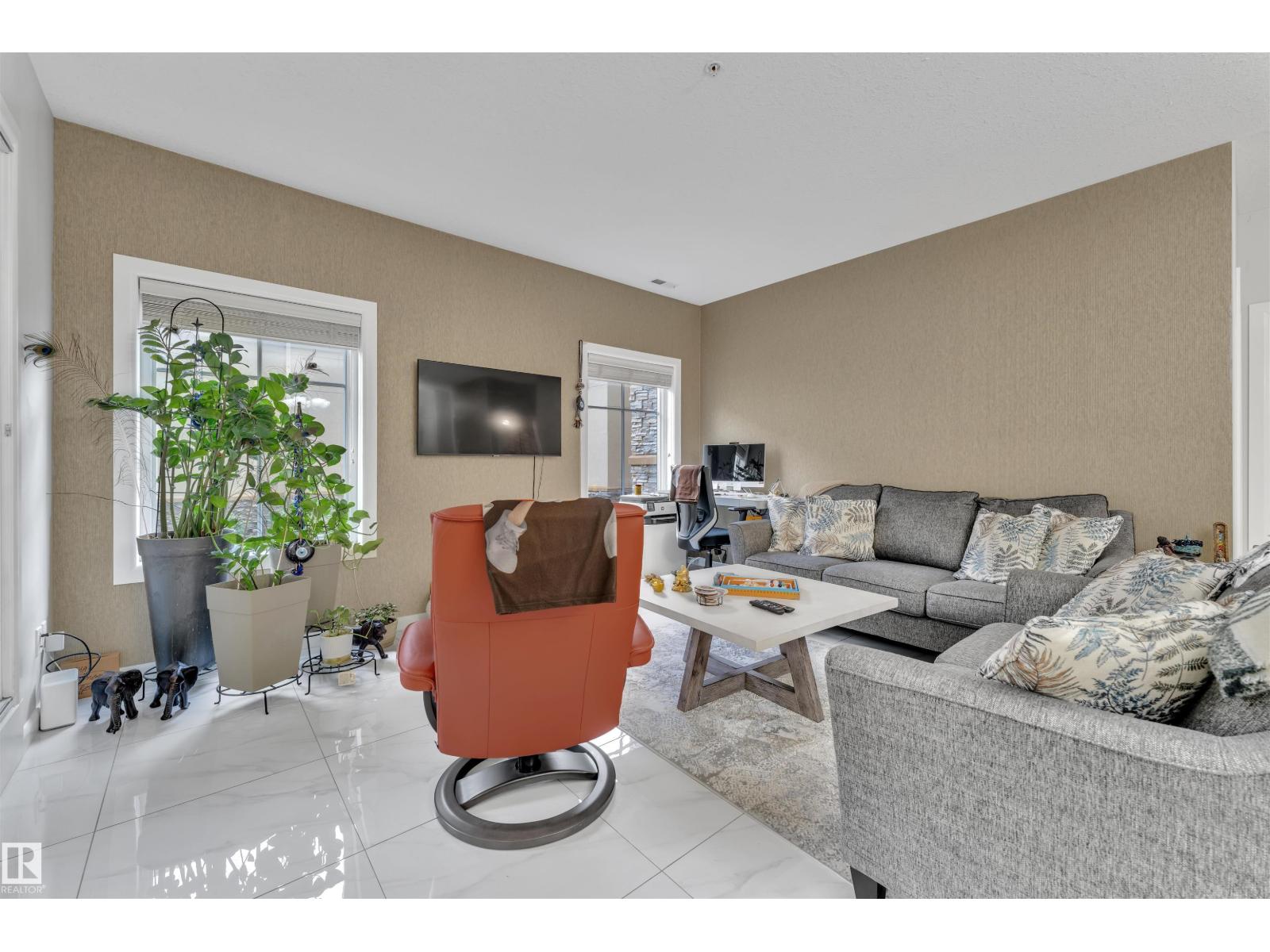 160 Magrath Road Nw, Edmonton, Alberta  T6R 3T7 - Photo 12 - E4461038