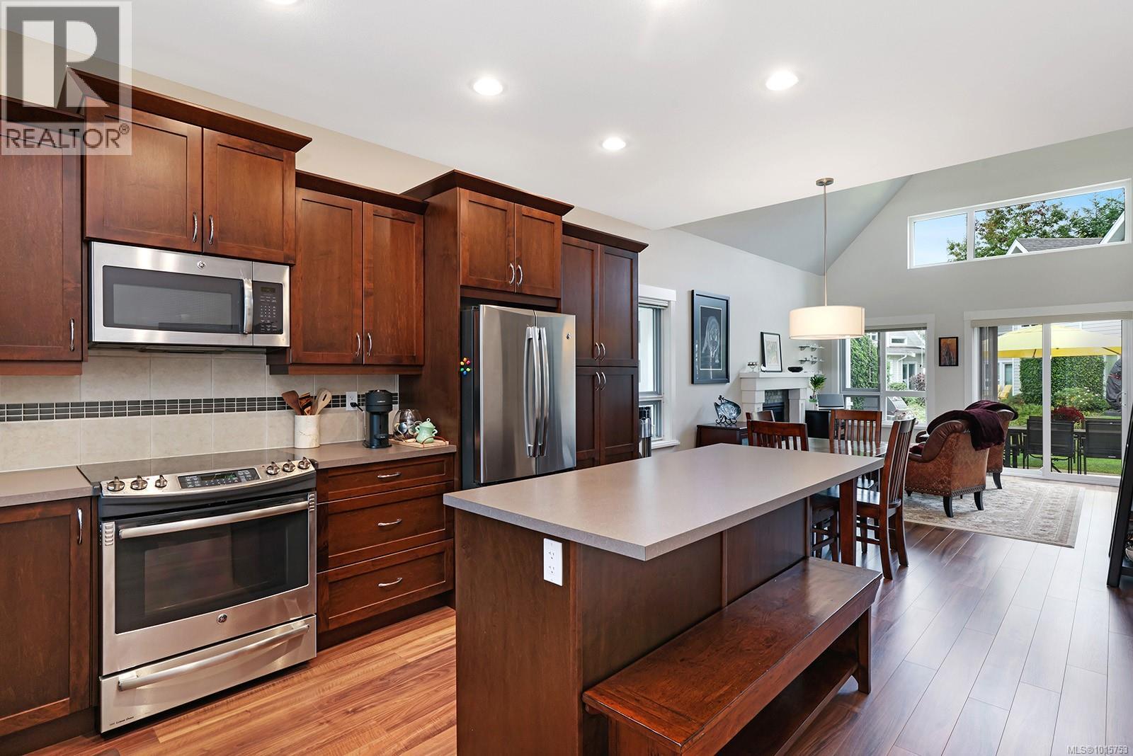 50 700 Lancaster Way, Comox, British Columbia  V9M 4J3 - Photo 8 - 1015753