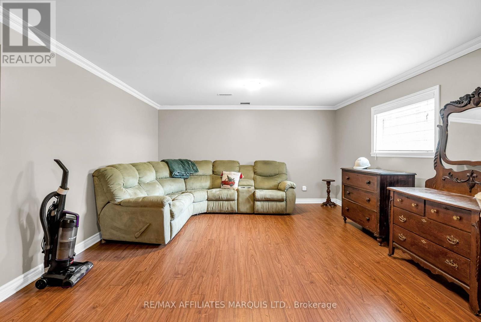 306 Ellen Avenue, Cornwall, Ontario  K6J 0A2 - Photo 22 - X12447887