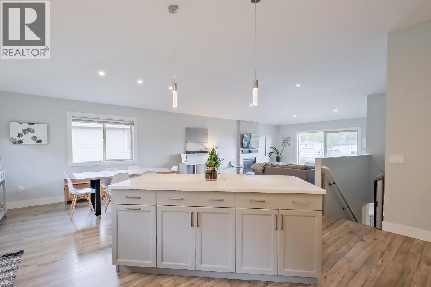 2582 Paramount Drive, West Kelowna, British Columbia  V4T 3H5 - Photo 6 - 10365161