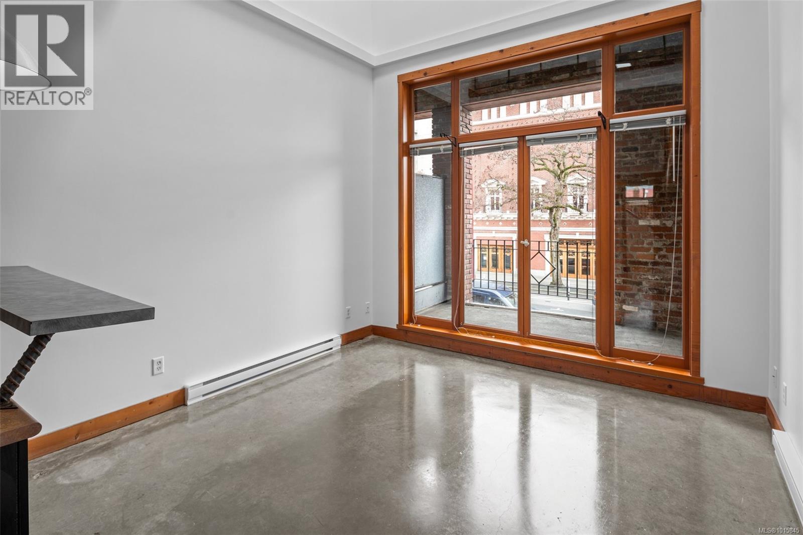 203 588 Pandora Ave, Victoria, British Columbia  V8W 1N7 - Photo 22 - 1015845