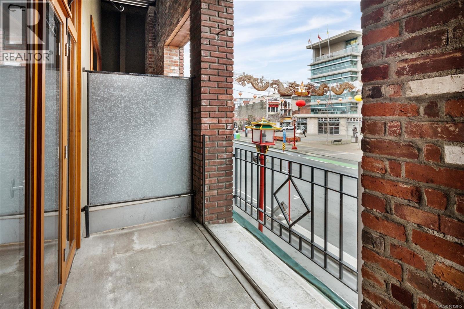 203 588 Pandora Ave, Victoria, British Columbia  V8W 1N7 - Photo 25 - 1015845