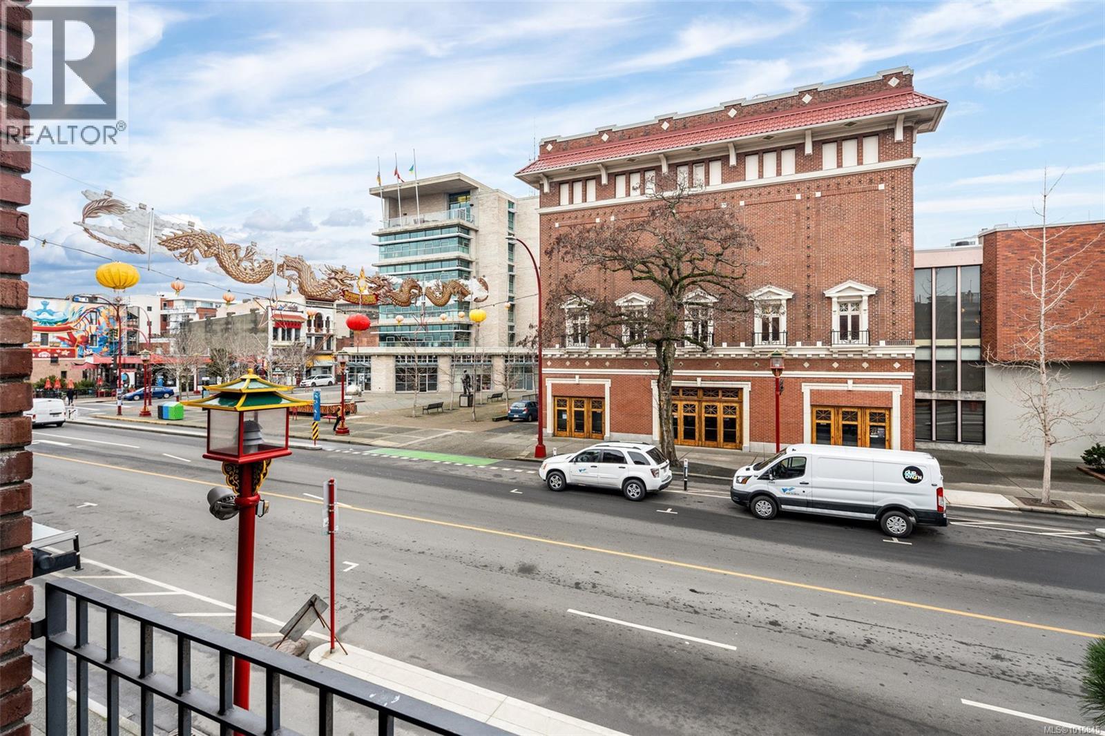 203 588 Pandora Ave, Victoria, British Columbia  V8W 1N7 - Photo 3 - 1015845