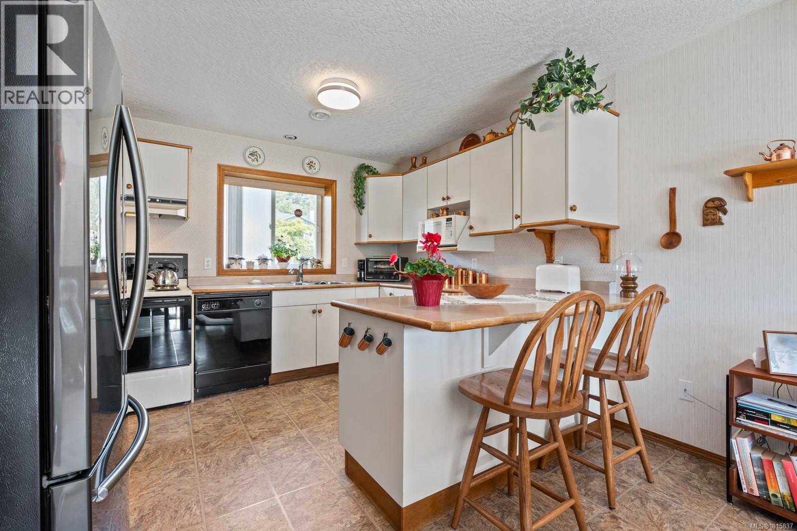 2449 Earls Crt, Langford, British Columbia  V9B 5V3 - Photo 12 - 1015837
