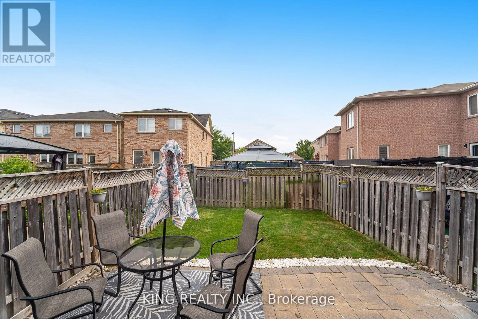 93 Crystal Glen Crescent, Brampton (Credit Valley), Ontario  L6X 0K7 - Photo 36 - W12447724