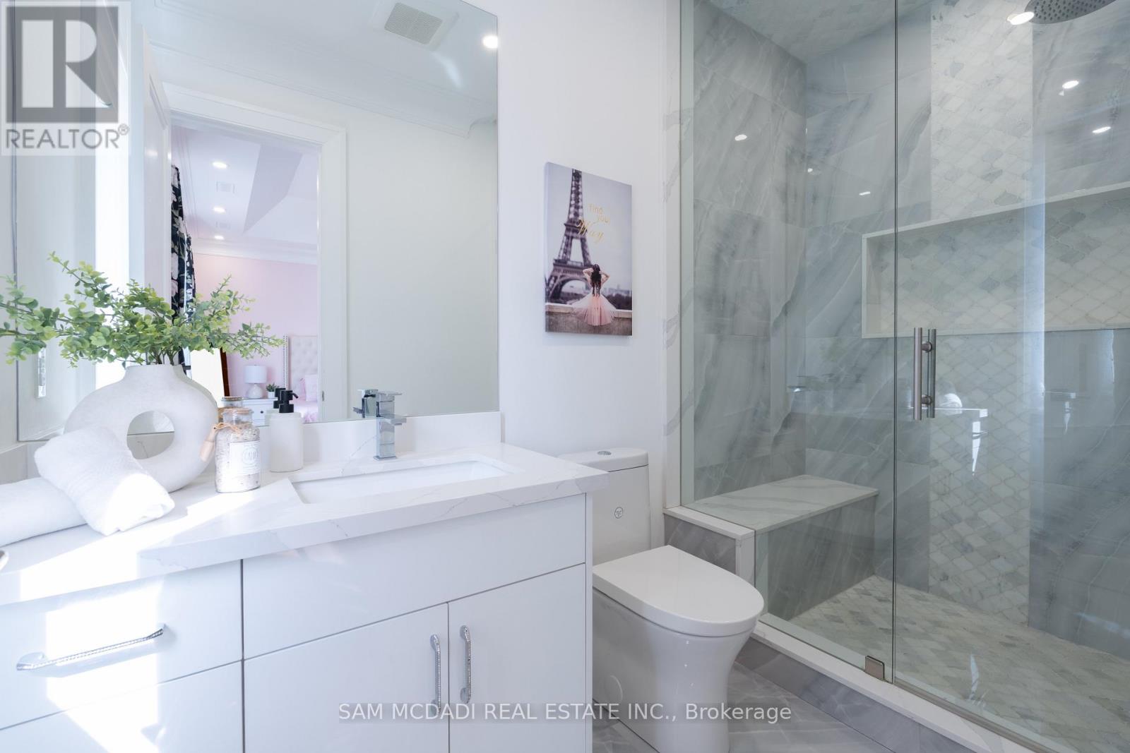 2554 Liruma Road, Mississauga (Sheridan), Ontario  L5K 1Y6 - Photo 35 - W12447733