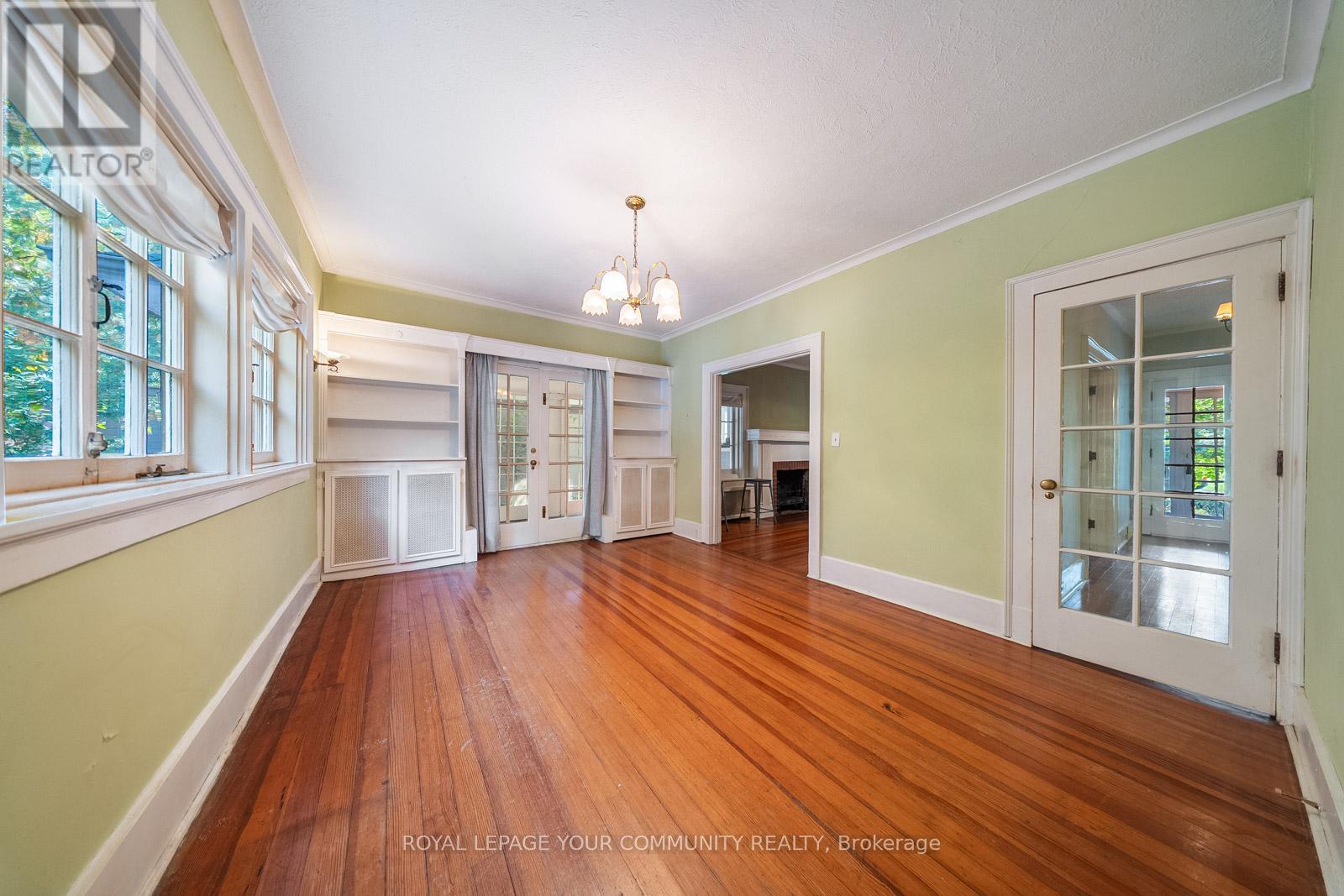 1173 Queen Victoria Avenue, Mississauga (Lorne Park), Ontario  L5H 3H2 - Photo 15 - W12447763
